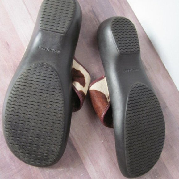 Minnetonka Leather Sandals sz 10 Sandals Pony Hair - Picture 6 of 7